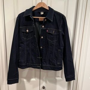 Vintage Levi's jean jacket, dark denim  xl